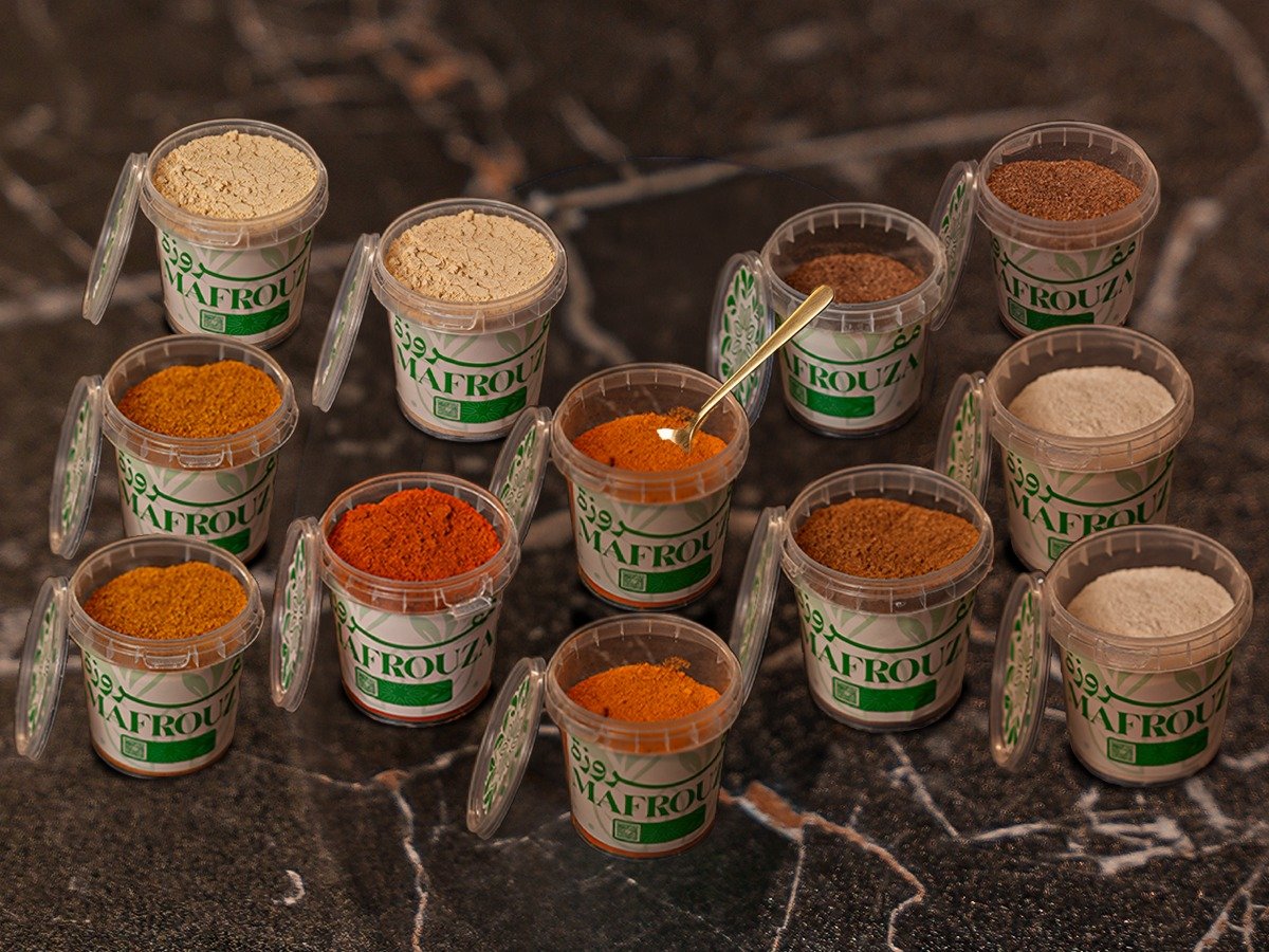 عرض مفروزة لتوابل الأساسية – 12 نوع فريش (600 جم)